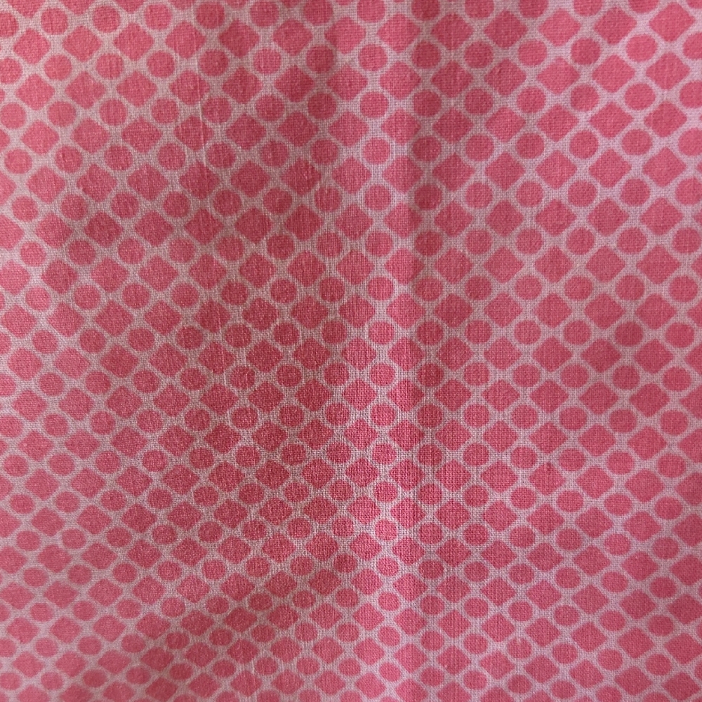 Pink And Whiye Pattern Queen Sized Vintage Pillow Case